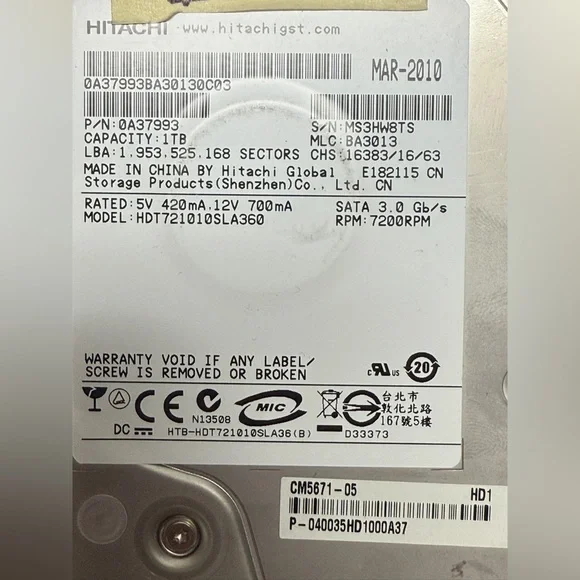 Hitachi Deskstar 7K1000.B internal hard disk drive HDD 1TB HDT721010SLA360 #3 - Picture 2 of 8